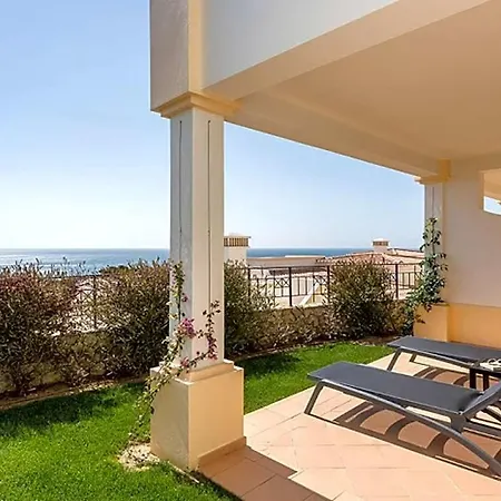 아파트 Sleeps 5 With Pool And Wifi 살레마